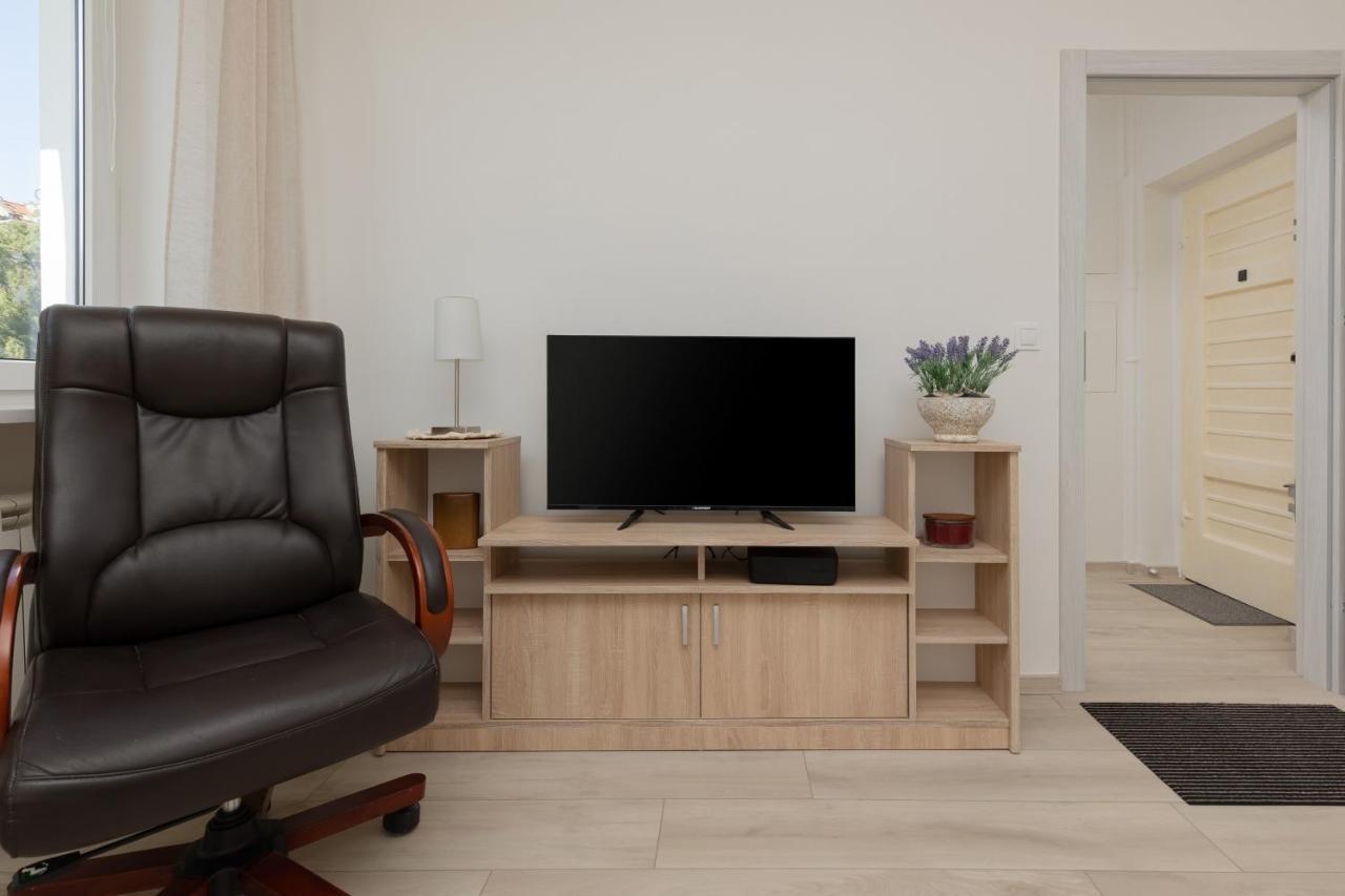 Raclawicka Cozy Studio Apartment By Noclegi Renters Warsaw Ngoại thất bức ảnh